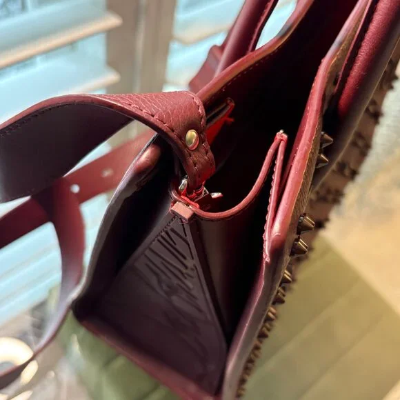 Christian Louboutin Paloma Studded Medium Bag Bordeaux Excellent Condition - Picture 11 of 14
